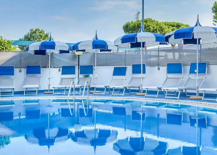 酒店 Ambassador 4*