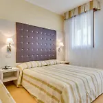 Hotel Ambassador