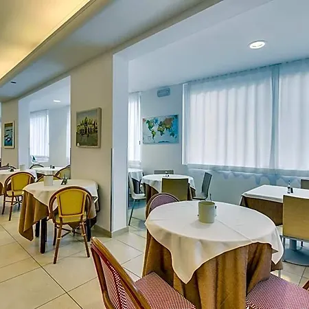 Hotel Ambassador