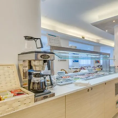 Ambassador Hotel 4*
