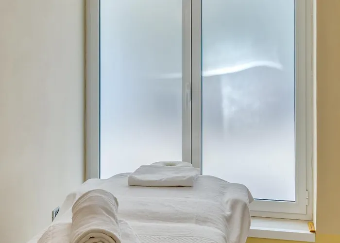 Ambassador 카오를레