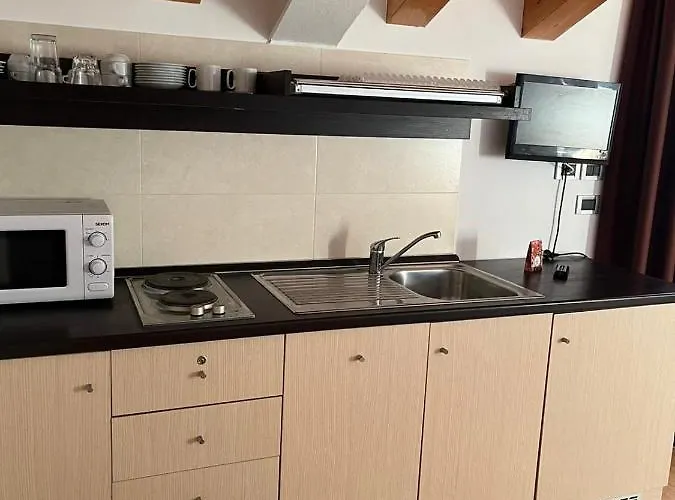 Ξενοδοχείο Ambassador Καόρλε