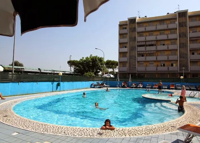 Ambassador 4* Καόρλε